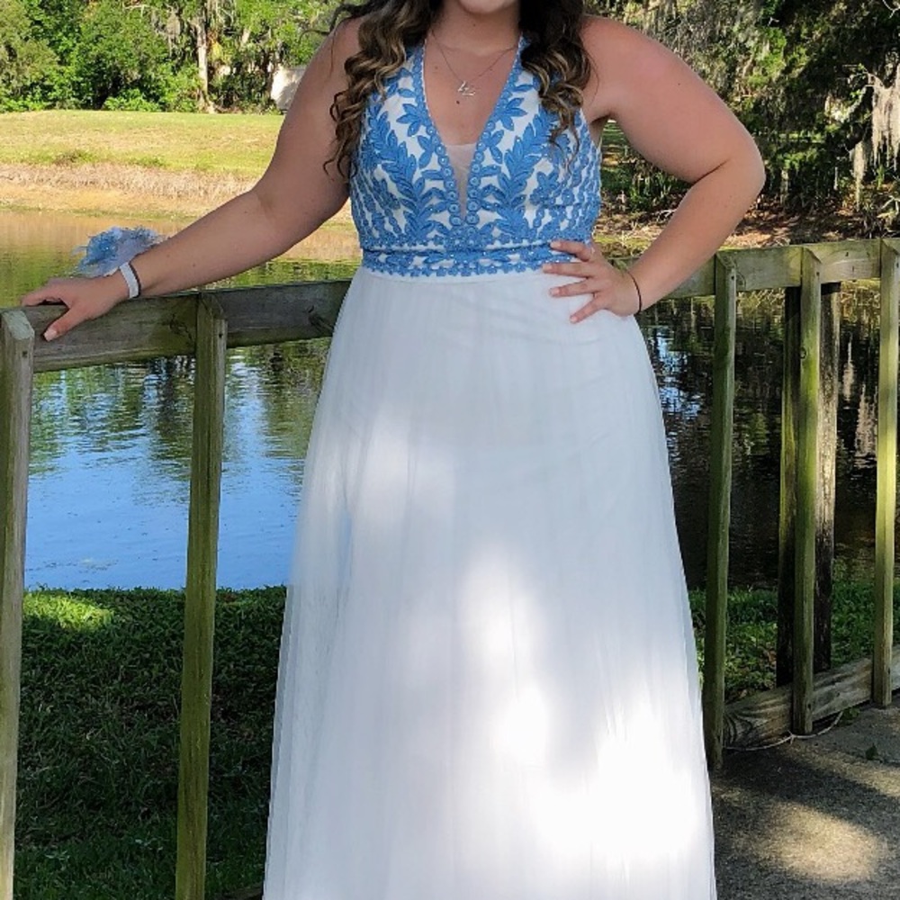 Prom dress